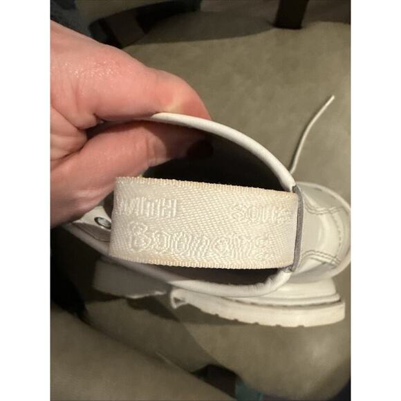 Dr. Martens 14357 Boots Men’s 8 Women’s 9 EU 41 White Smooth Leather Eye Lace UK main image 12